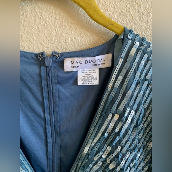 MAC DUGGAL SLATE BLUE SEQUINED WRAP OVER 3/4 SLEEVE GOWN (14) NWT 🌴 - Picture 8 of 16